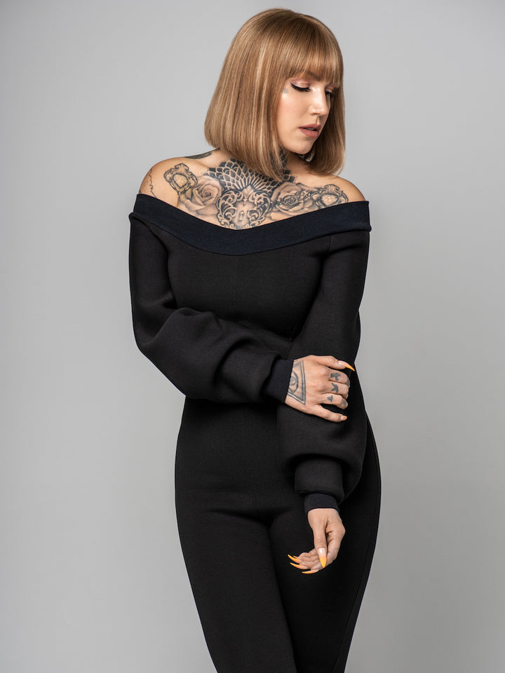 Alexia 17"